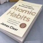 Atomic Habits - James Clear's Guide to Lasting Change